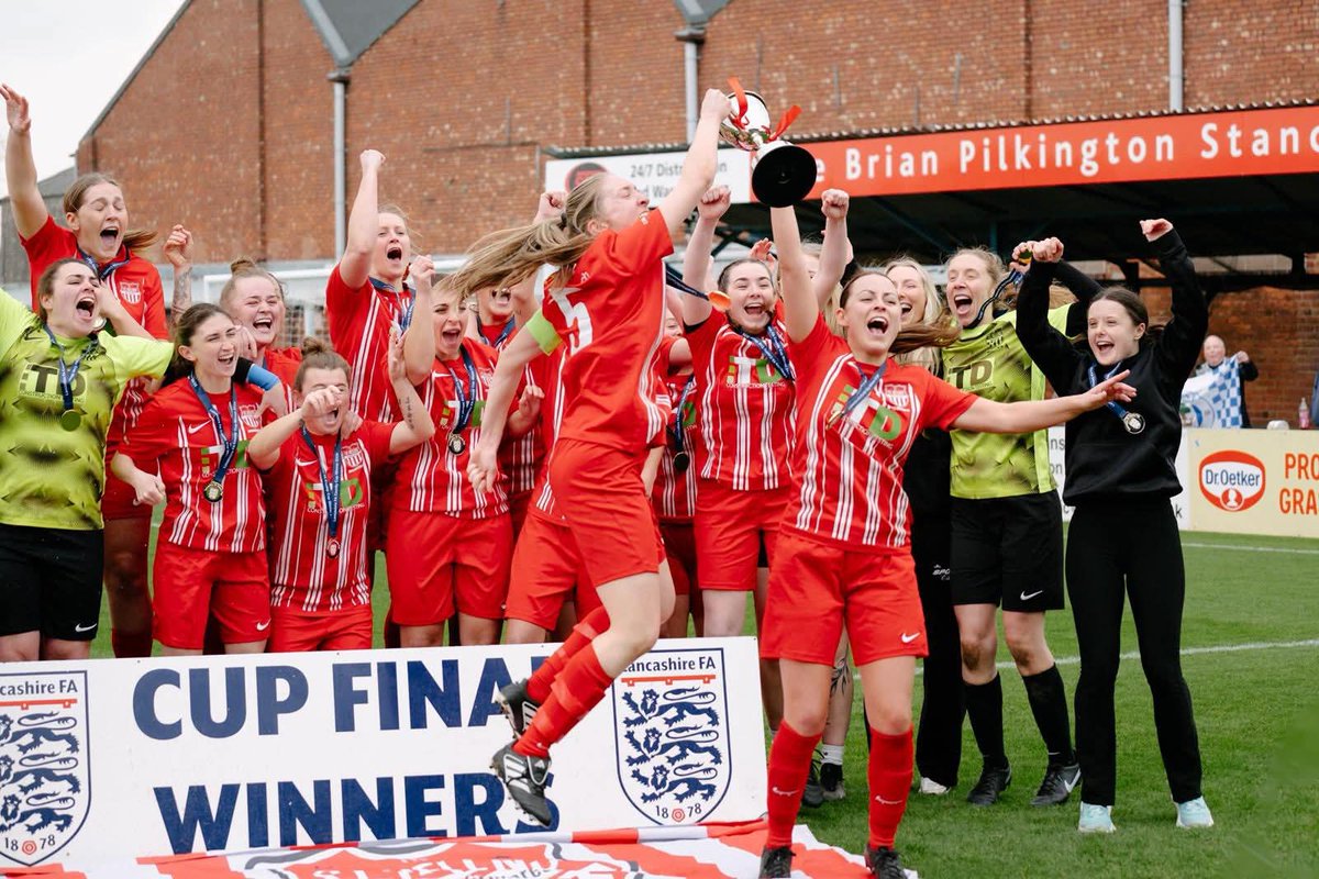 Mark Hayes tweet media