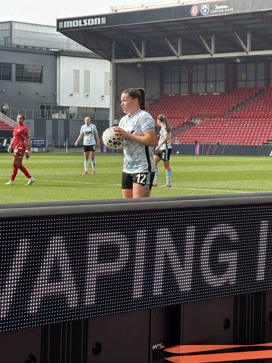 Graham / Mr Worldwide tweet media