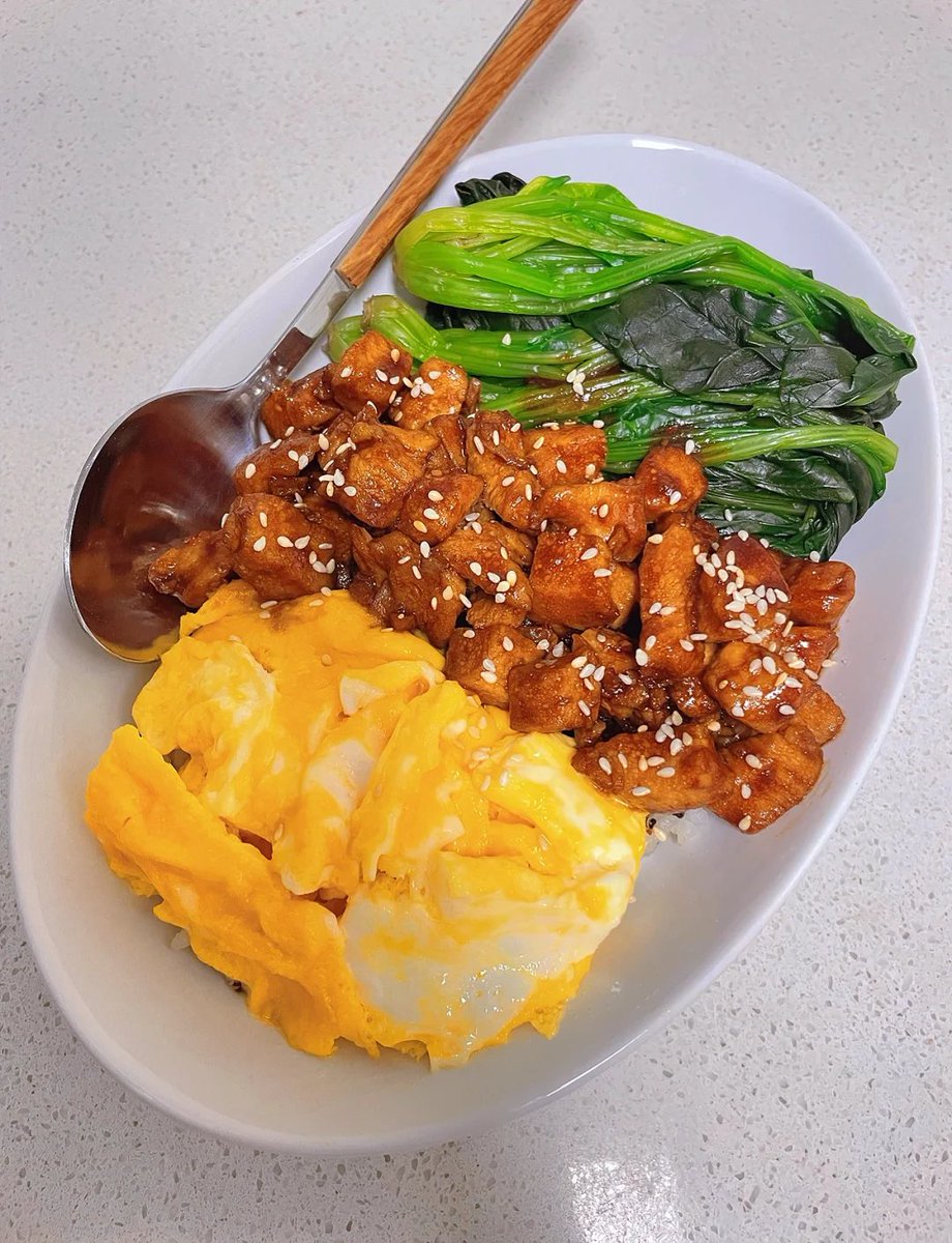 Joe Schmoe tweet media