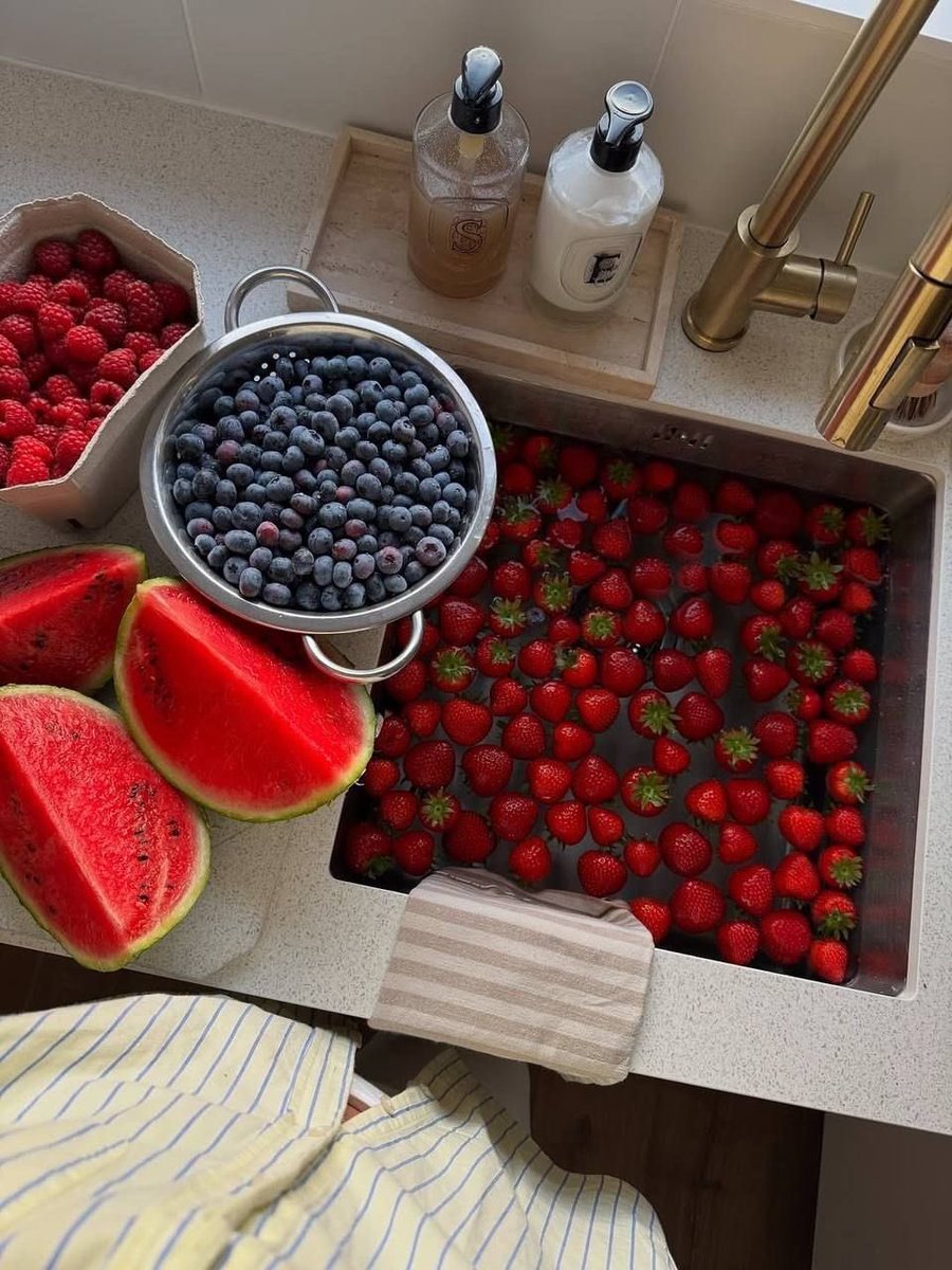 بحر 🌊 tweet media