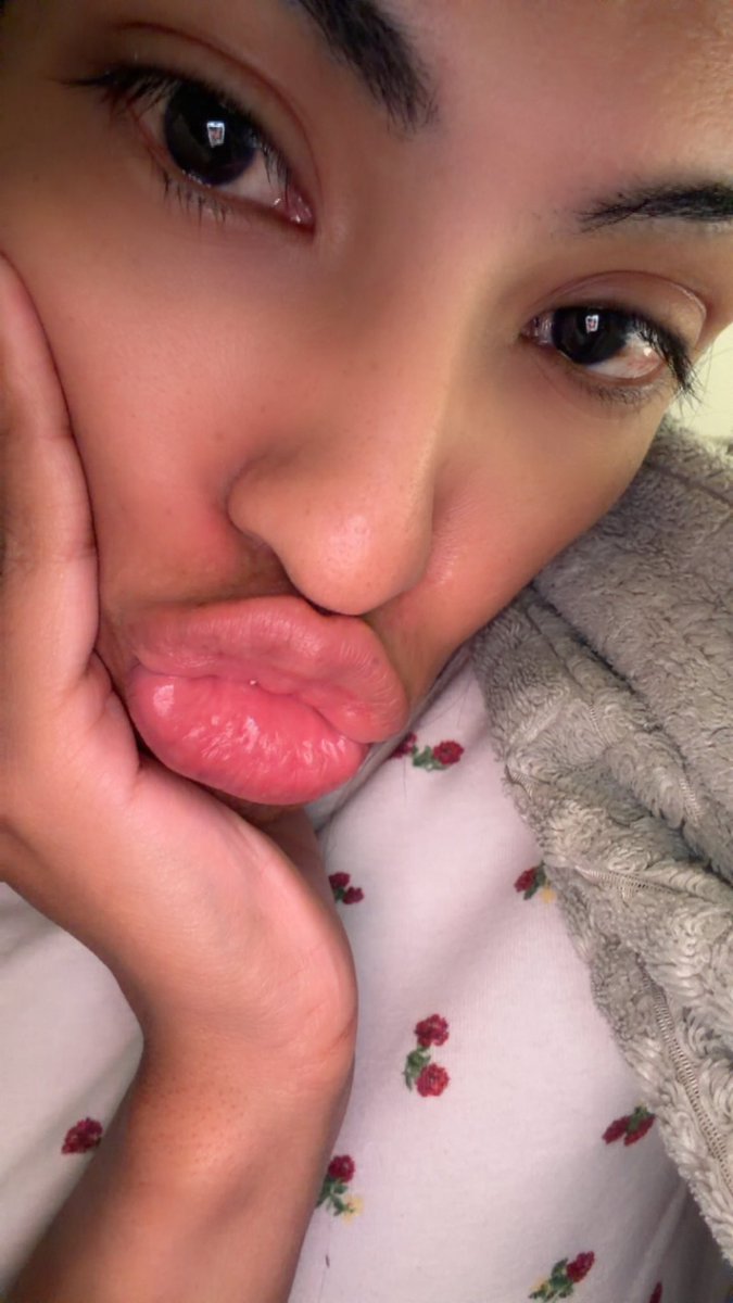 kimnat14 tweet media