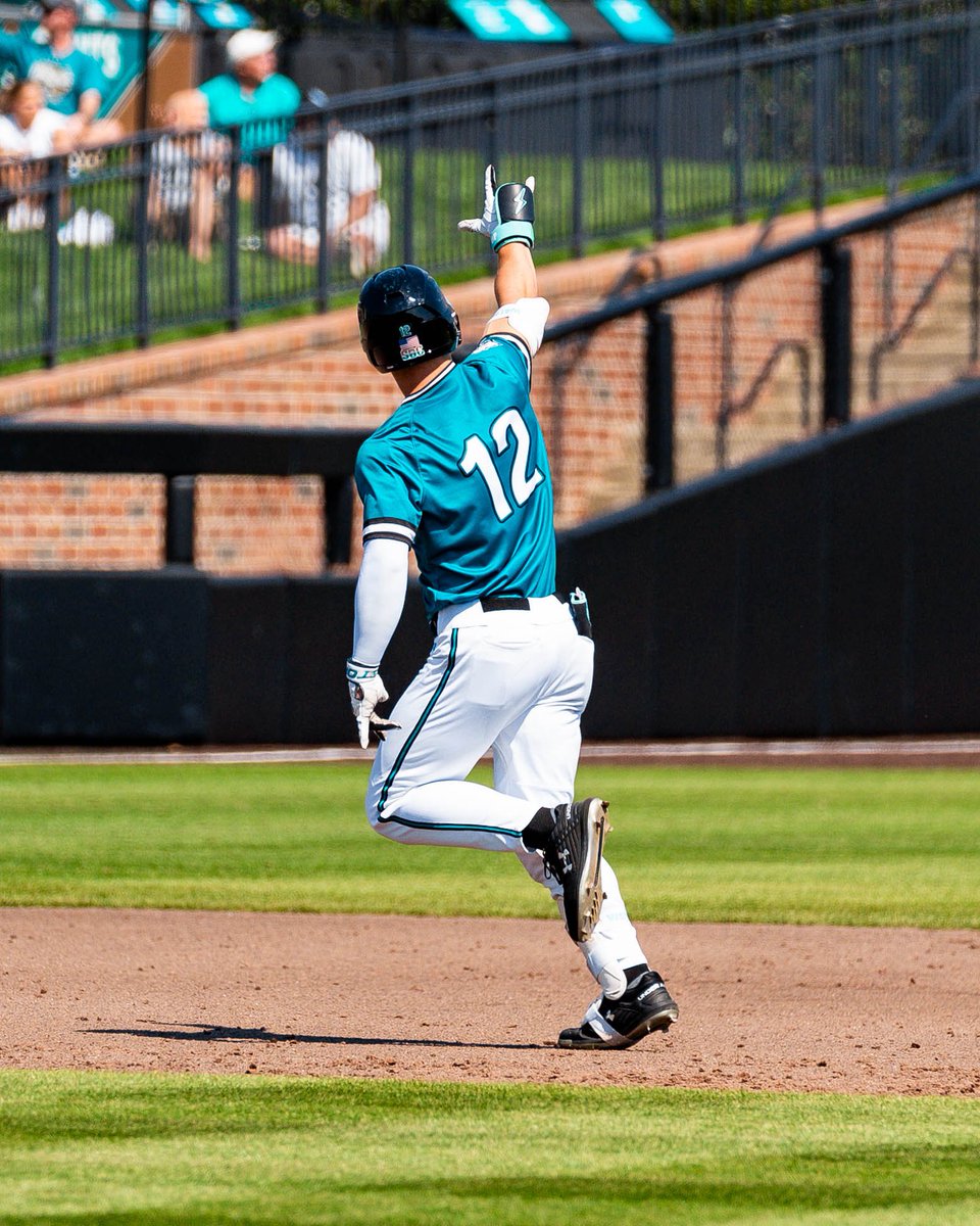 Coastal Carolina Baseball tweet media