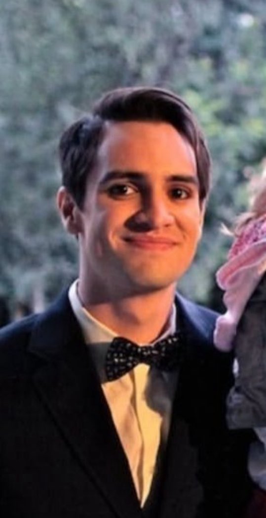 Mchickenbutt🐾 tweet media