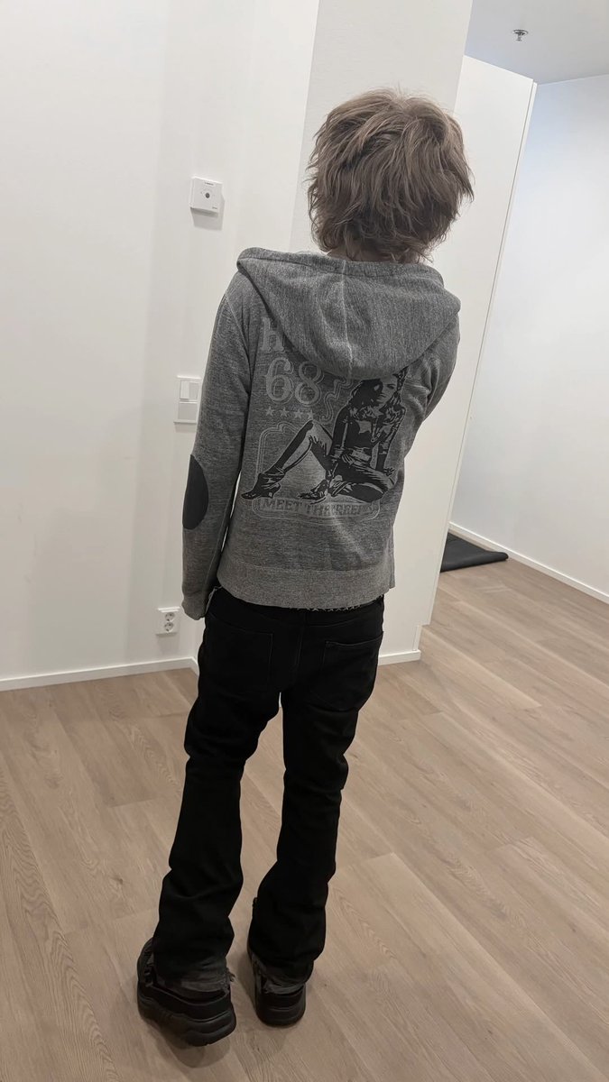 daily malespo tweet media