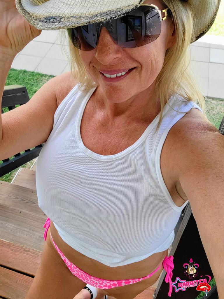 KAT_LICIOUS 💋 tweet media