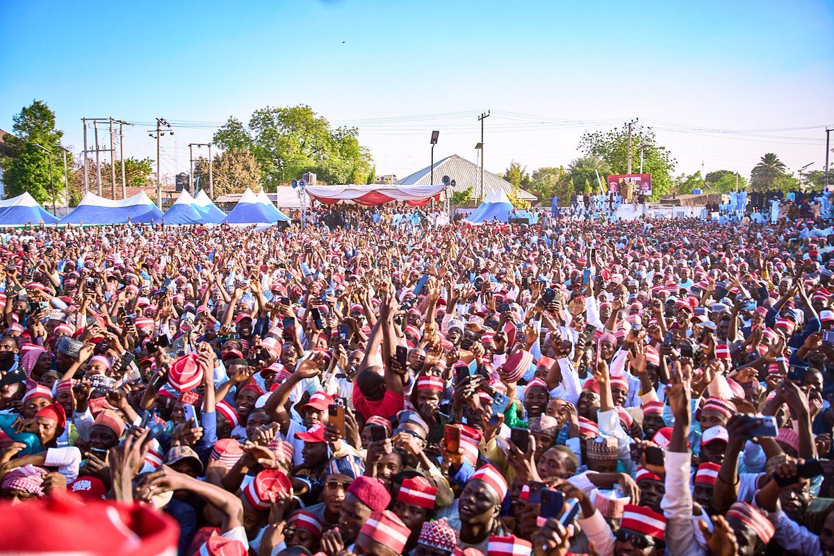 Esther Umoh tweet media