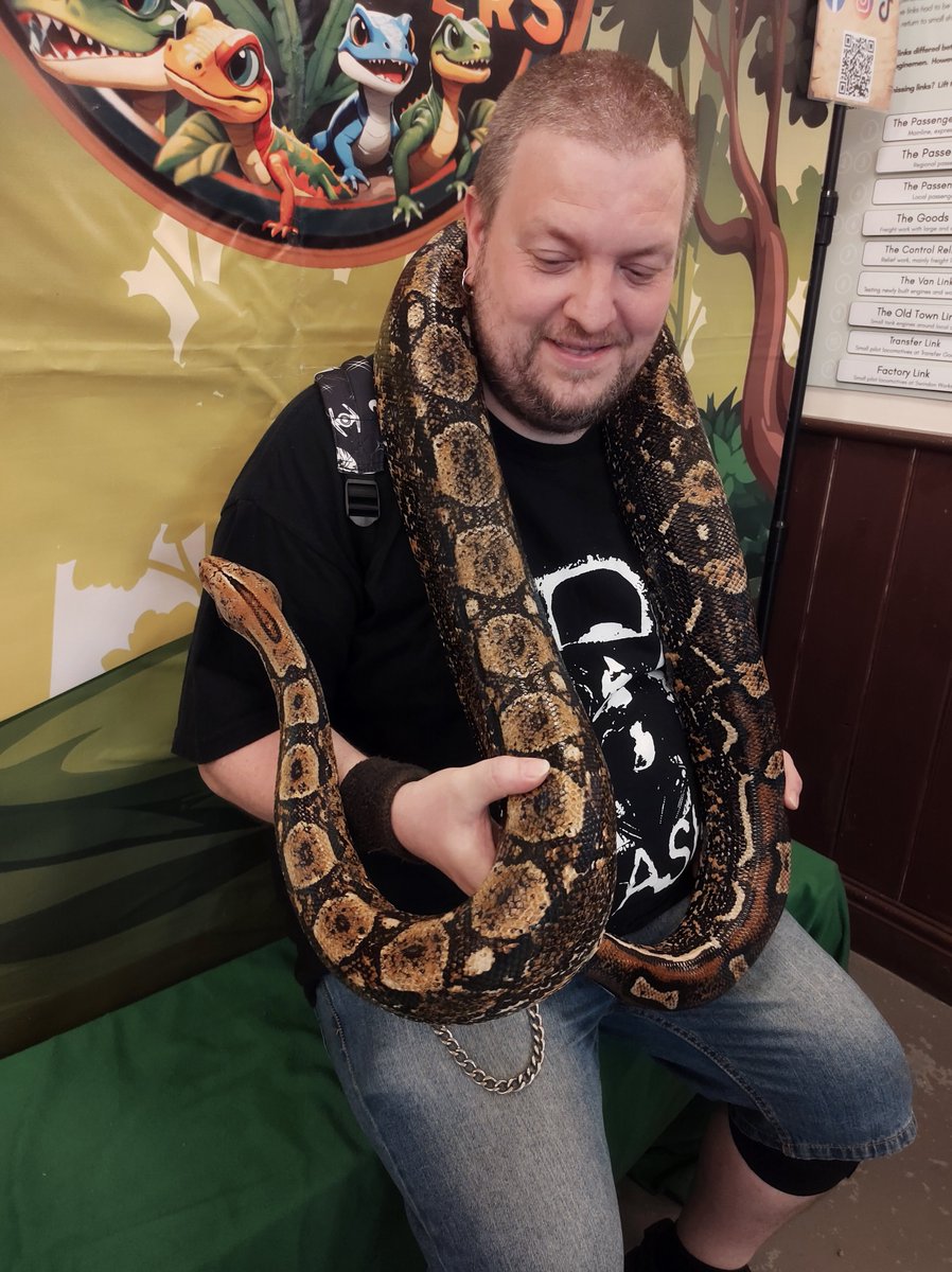 Russell Garland tweet media