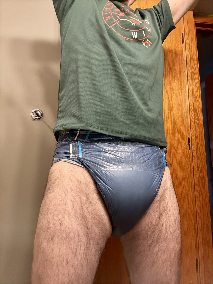 Pup Ashton 🔜 Littles Jam 26 tweet media