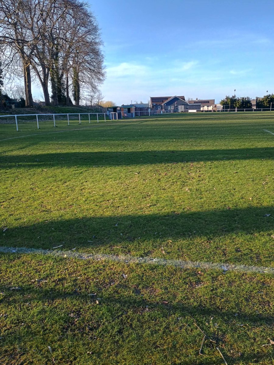 bicknor_fc's tweet photo. Not bad given how wet the winter has been 🌧 
Lucky to have such incredible volunteers 🙏 https://t.co/mTv93RueTJ