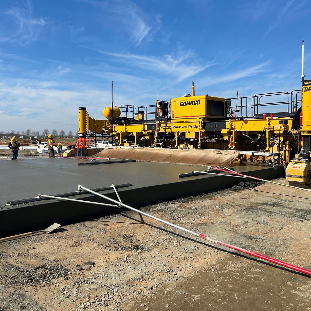 CLT Airport tweet media