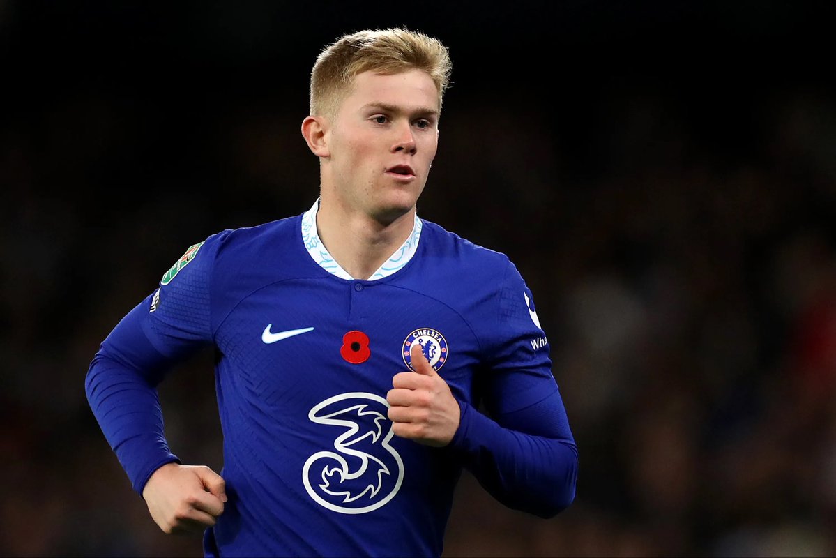 🌪 #LoveWomenHateClearlake tweet media