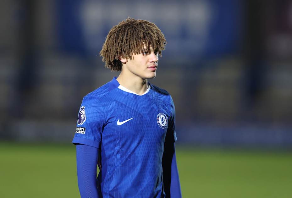 🌪 #LoveWomenHateClearlake tweet media