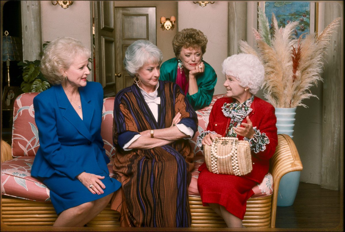 Golden Girls fan account tweet media