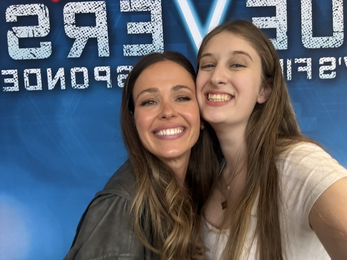 leah !! 💋🪩 ISO HARRYWEEN tweet media