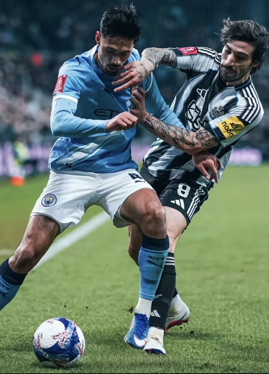 CARDINALE ESCHERICHIA COLI tweet media