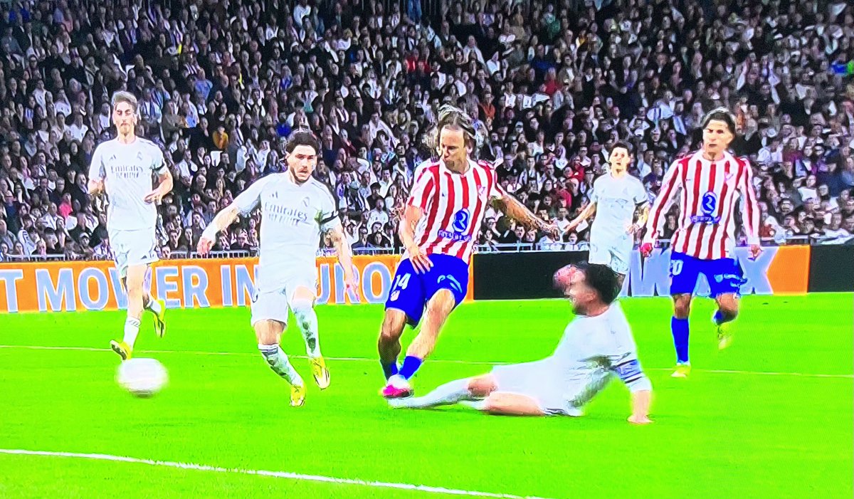 Carlos F tweet media