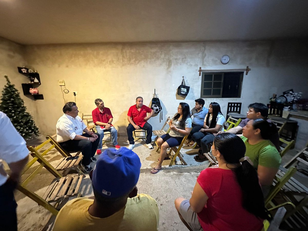 En Calkiní seguimos organizándonos desde el territorio. 🤝

Avanzamos con la conformación de Equipos de Vecinos en Tankunché y Santa Cruz, fortaleciendo la participación ciudadana y construyendo comunidad desde lo local.

Cada equipo es una voz, una causa y un compromiso por