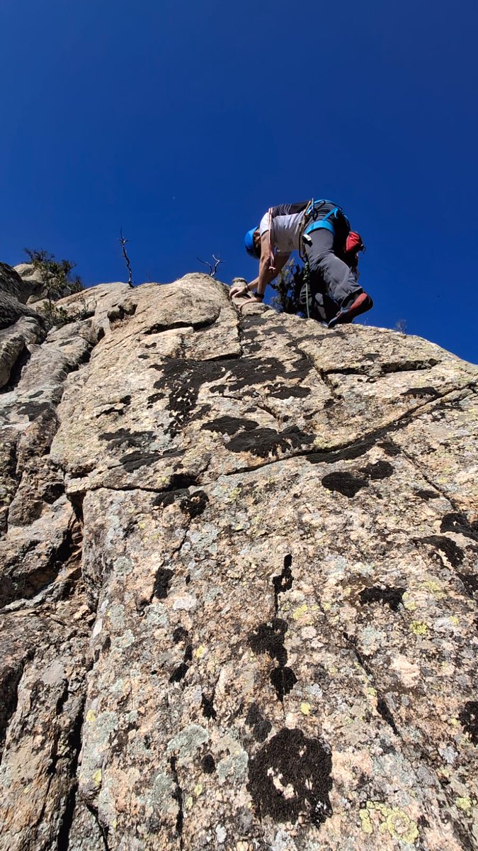 msoengs's tweet photo. Ahir, matinal d'escalada i entrenament al sector El Ninot de #Cellecs. Adherència i verticalitat, dos aspectes que hem treballat. Bones sensacions. @ACEMataro @Kikialdo4 @acet_trad @ifsclimbing https://t.co/4qNWqUsT1u