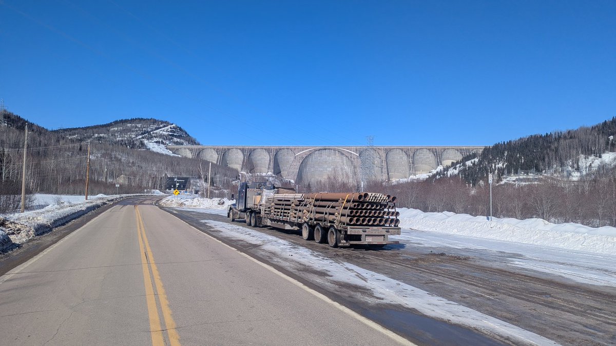 TruckinEh 🚛💨🇨🇦🇺🇸 tweet media