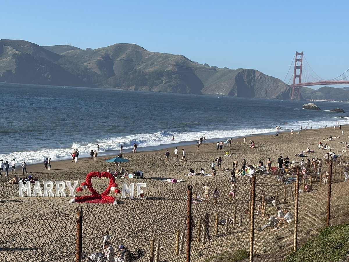 41510_MANA's tweet photo. There’s no other City in the US that rivals the natural beauty of The City, SF, Frisco! Don’t at me…I’m from Frisco! #LandsEndTrail #BakerBeach https://t.co/v9DTnOnaVR
