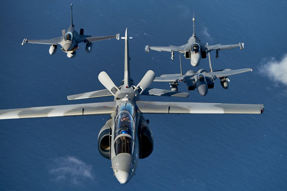 Fuerzas Armadas Argentinas tweet media