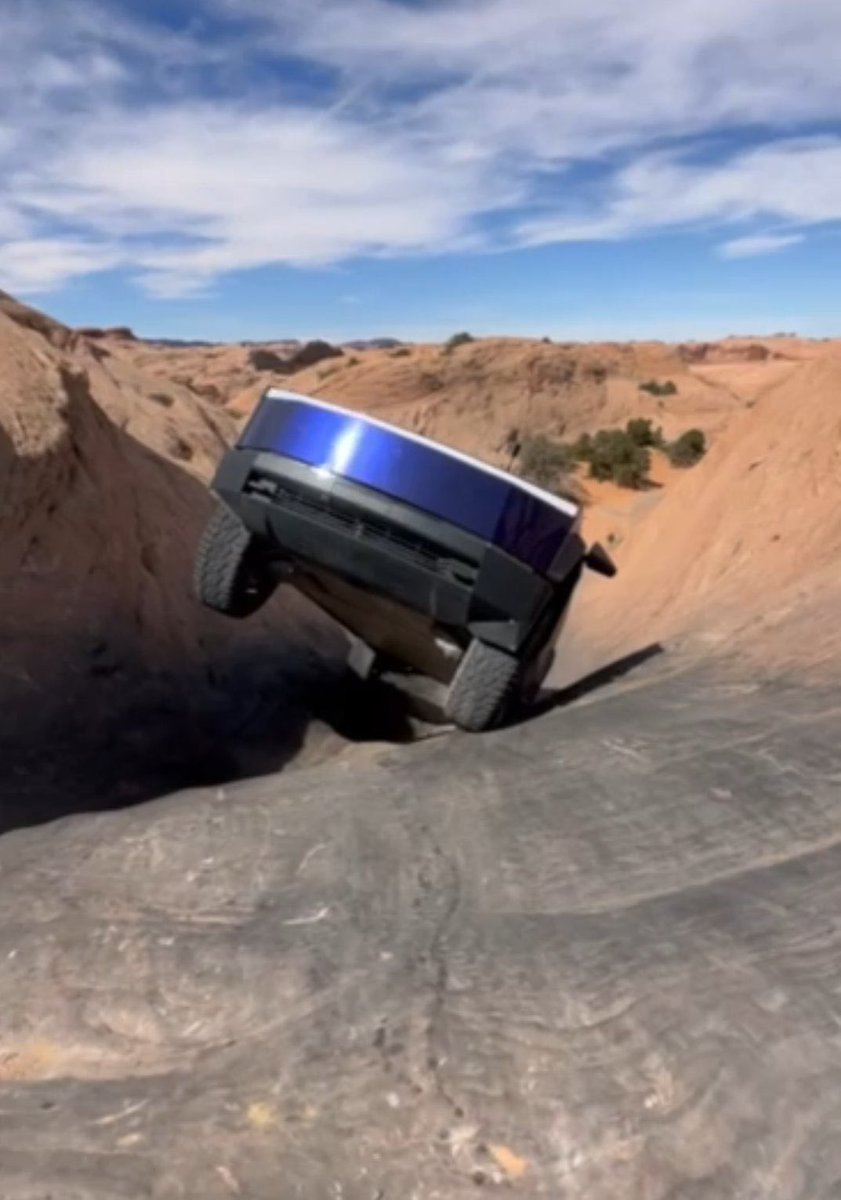 Cybertruck tweet media