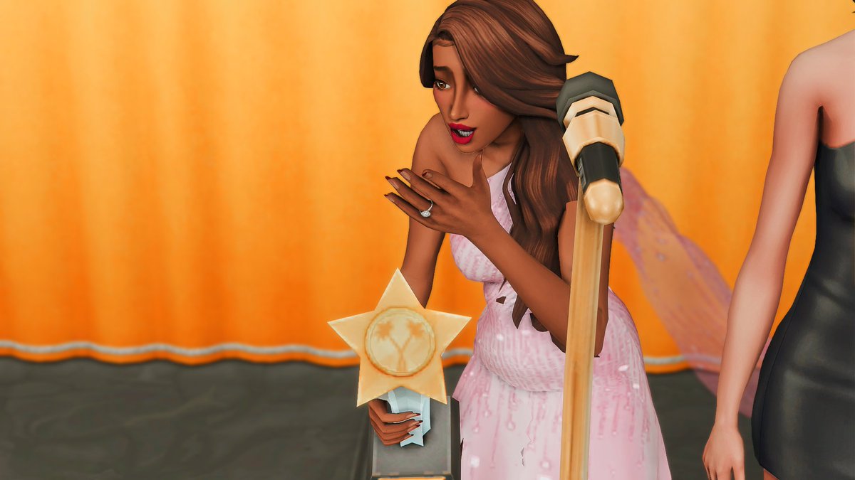 Devica Sims tweet media