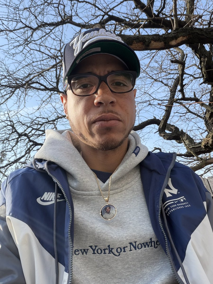 TheManWithE.S.P.N tweet media