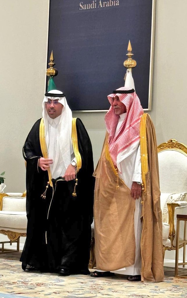 ملتقى الأطاولة tweet media