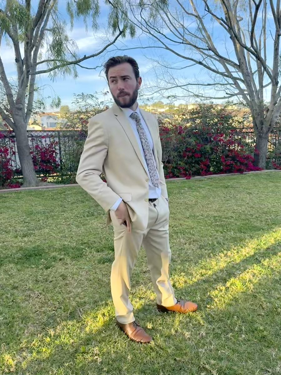 twillyallen tweet media