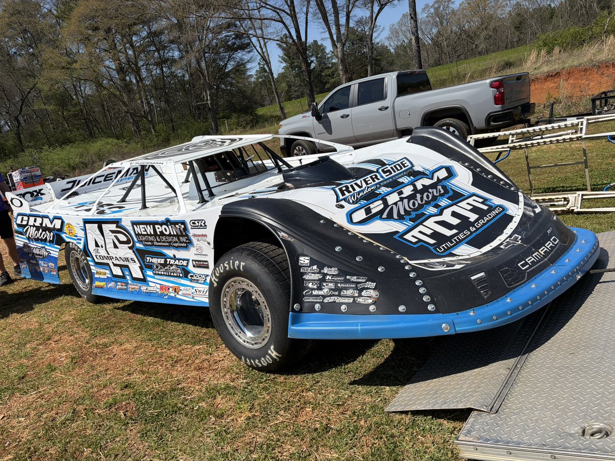 Hunt the Front Super Dirt Series tweet media