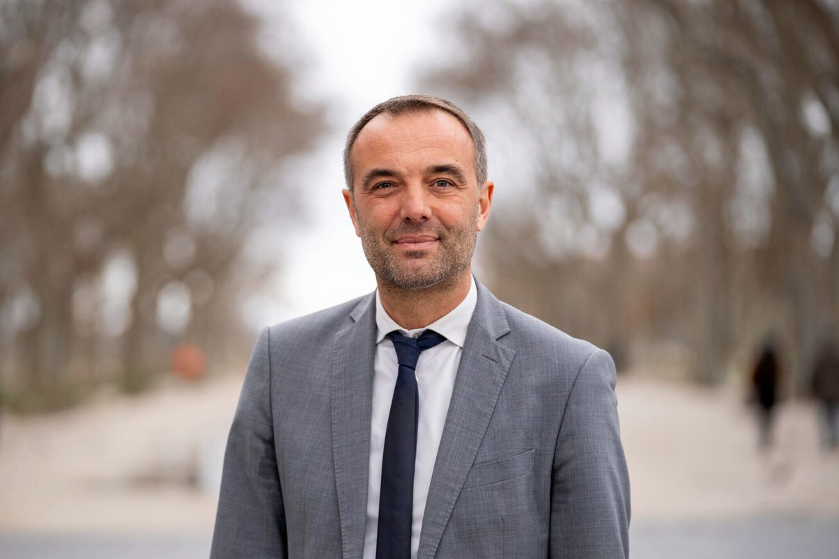 Le Parisien tweet media