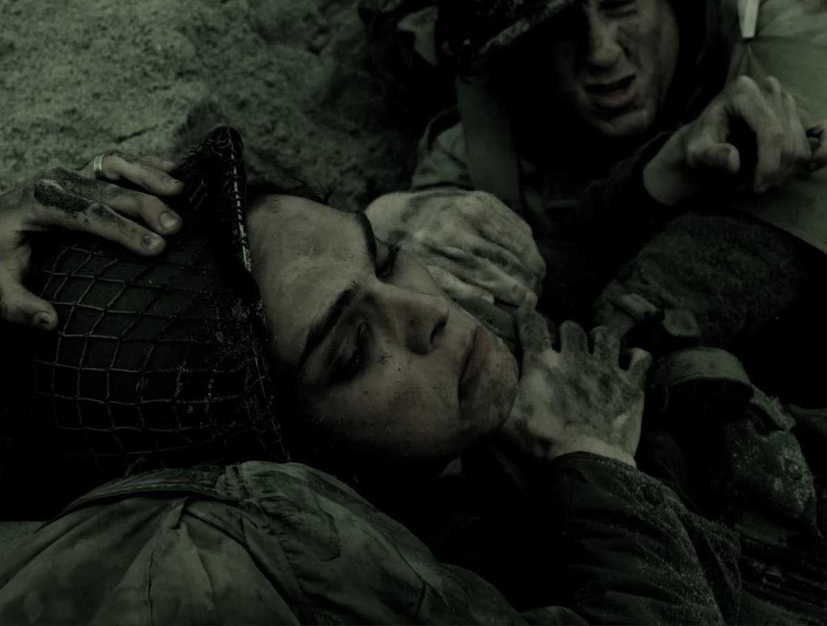 gee • 𝔳𝔞𝔪𝔭𝔦𝔯𝔢 𝔠𝔬𝔴𝔟𝔬𝔶 tweet media