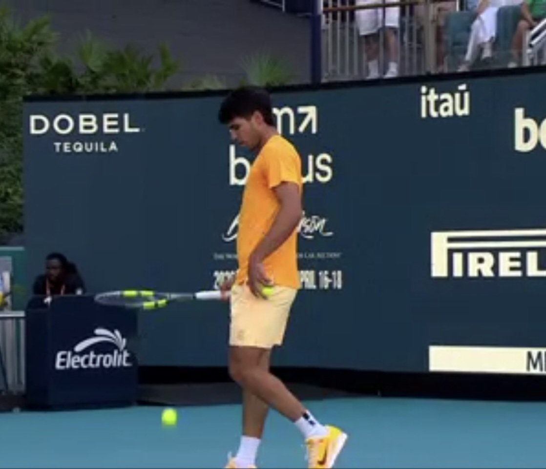 ADropShot tweet media