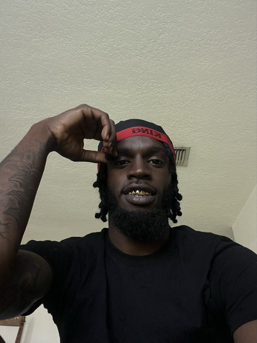 chocolate_pablo tweet media