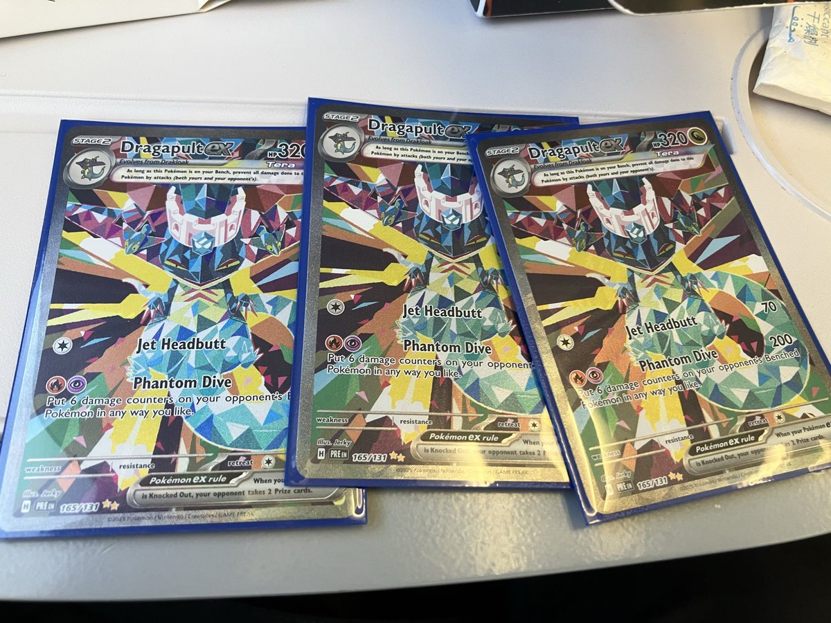 Played at the hometown cup in Reading today! First event since day 1 of EUIC! Always nice visiting the hometown.

Had some really good games including against Toby Clark &amp; <a href="/DaoTCG/">CCG | Alex Dao</a> 

Worse part of the day was watching Arsenal lose the cup final though!

Next stop Prague!