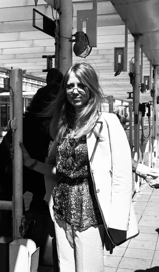 everything pattie boyd ♡ tweet media