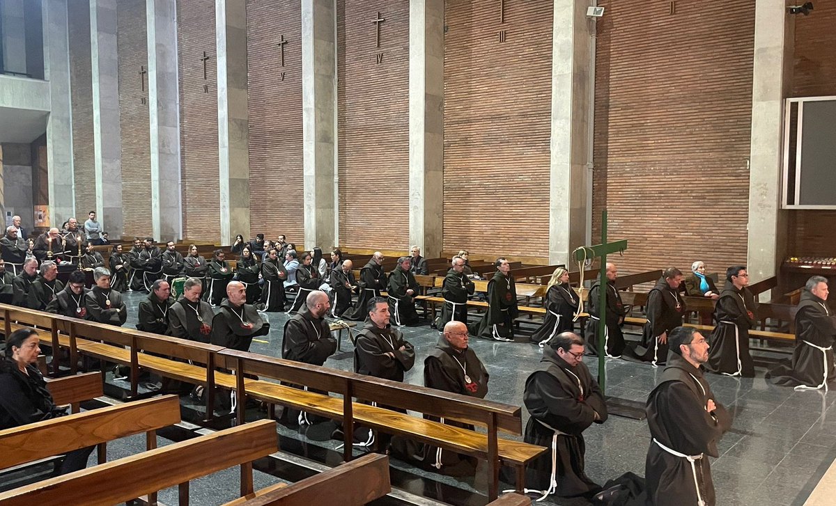 Cofradía Orden Franciscana Seglar tweet media