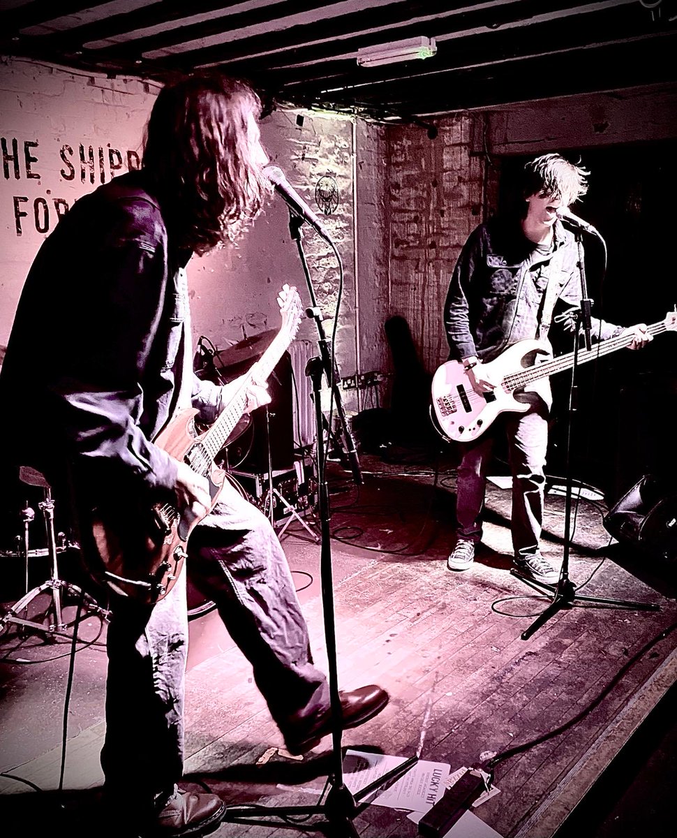 Ginger Wildheart tweet media