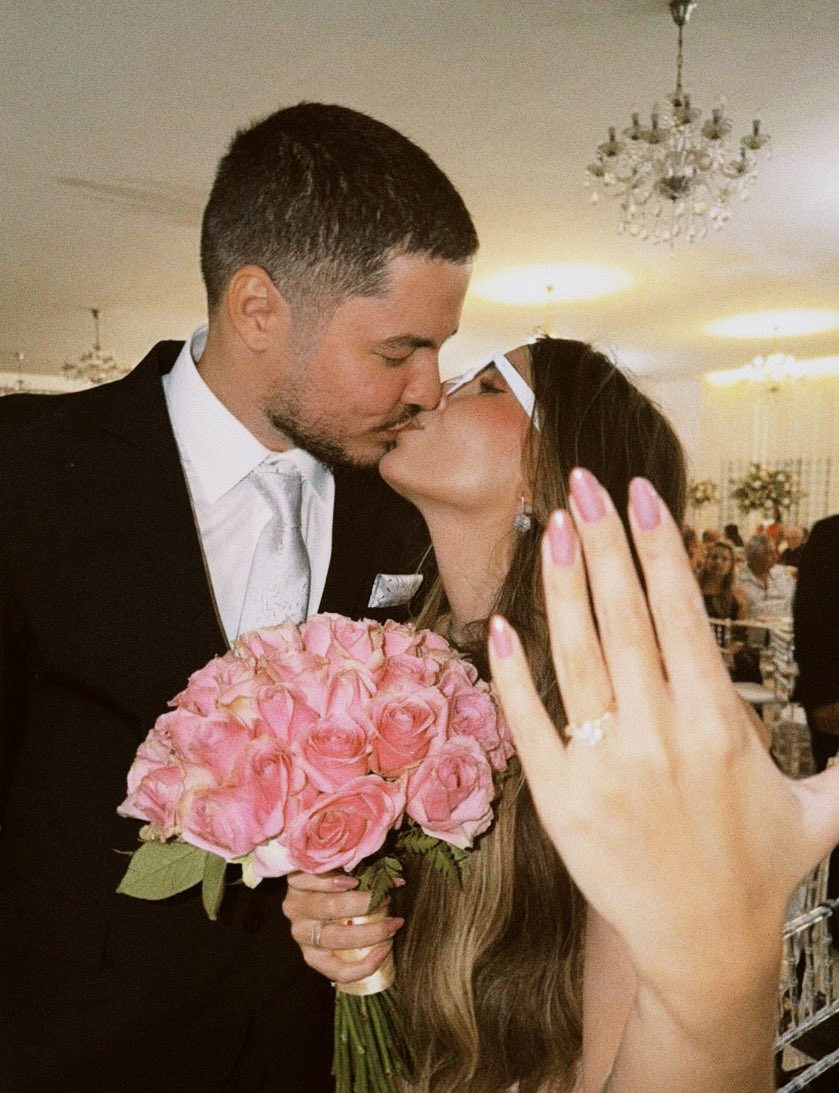 nina 🥤 tweet media