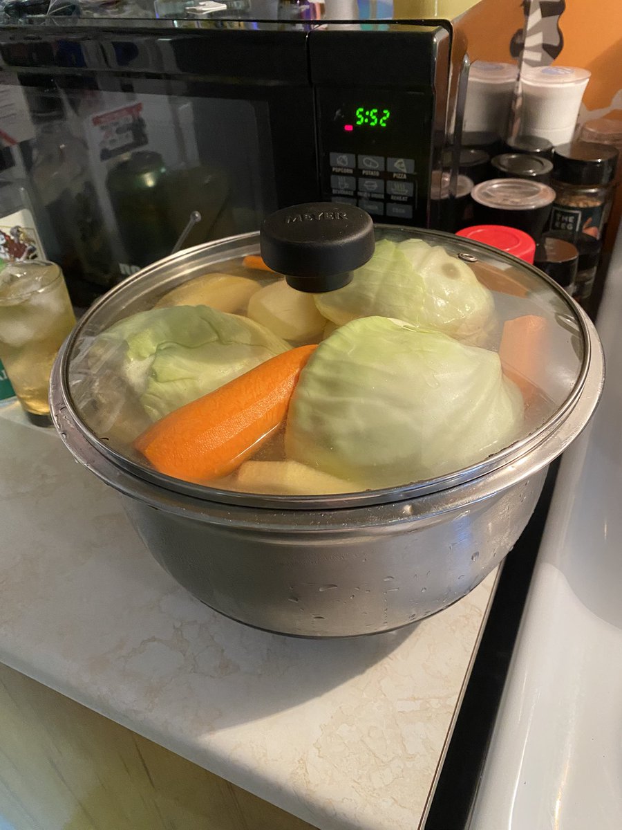 Connie Foote 🫐 tweet media