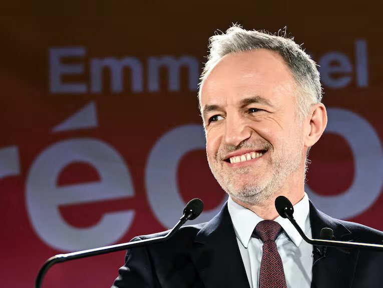 francoise degois tweet media