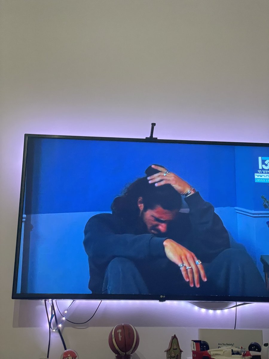 תְּהִילָה tweet media