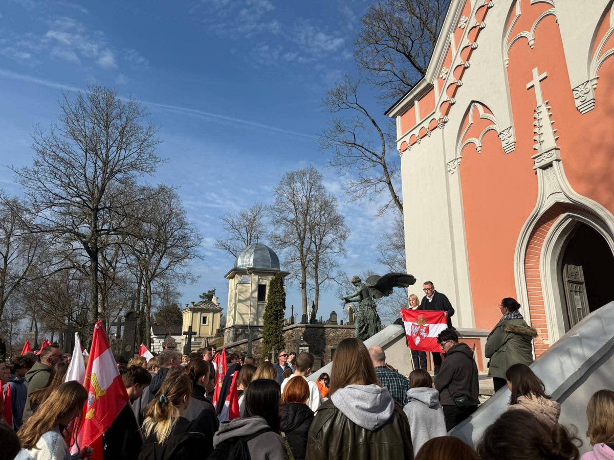 Paczka na Kresy tweet media