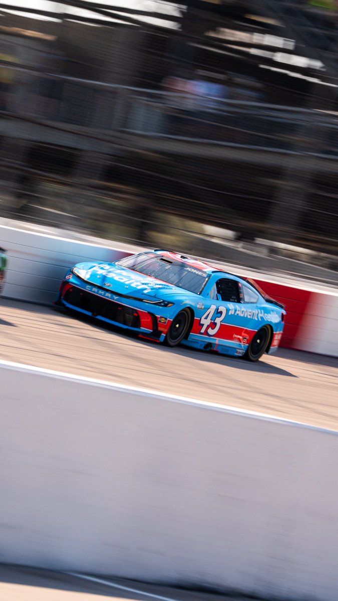 LEGACY MOTOR CLUB tweet media