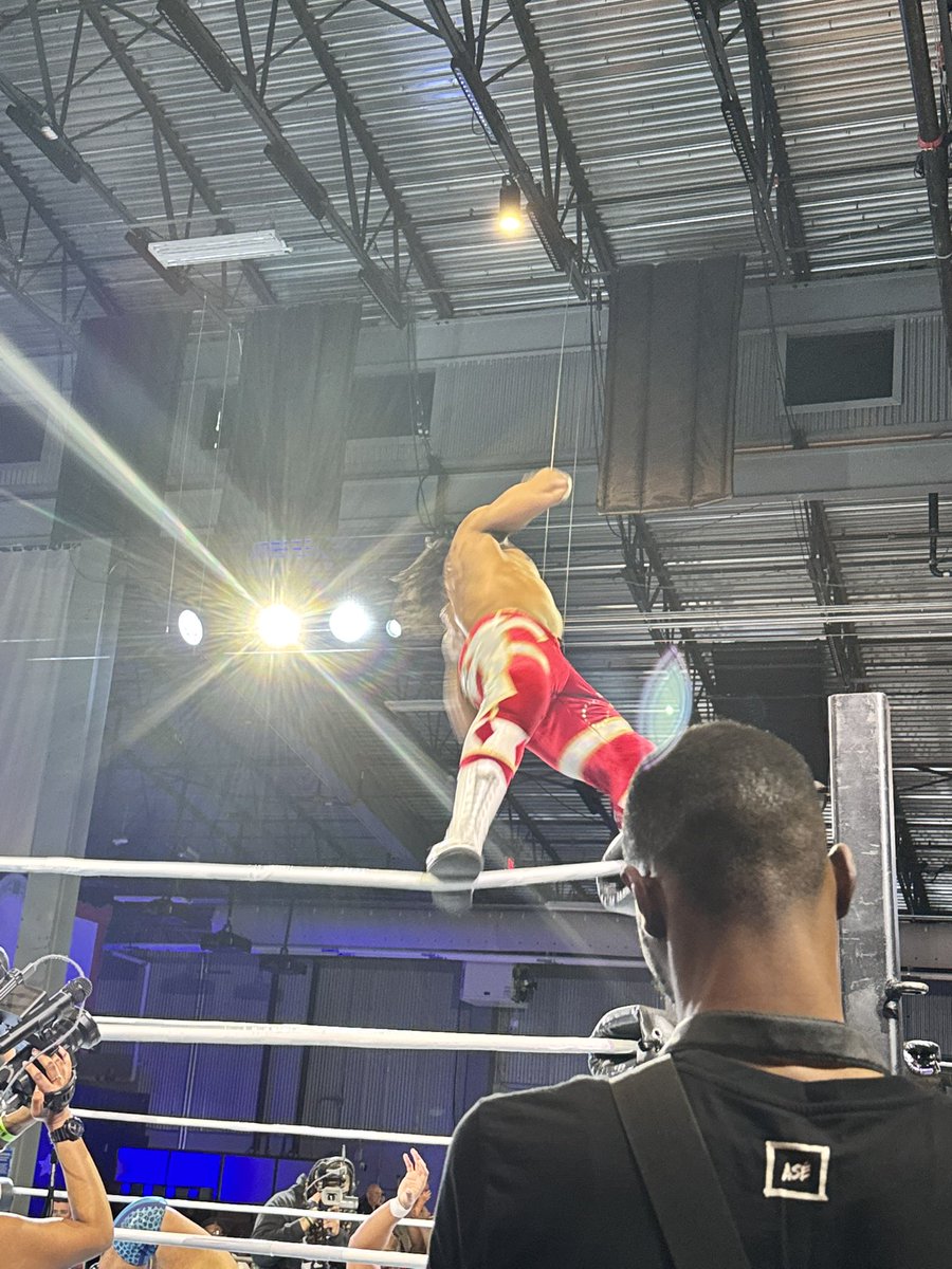 2DopeMarks tweet media