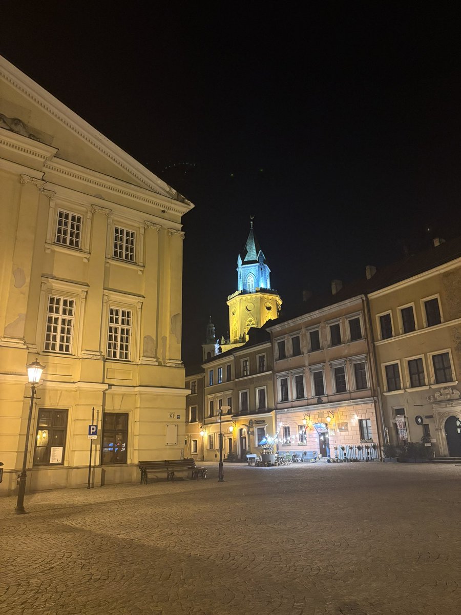 Artificial Intelligence Surgery tweet media