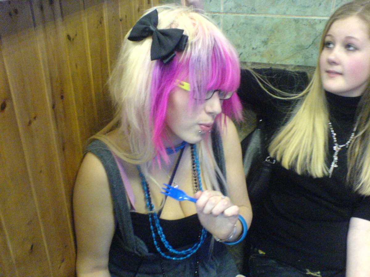 Pixie Cakeface tweet media