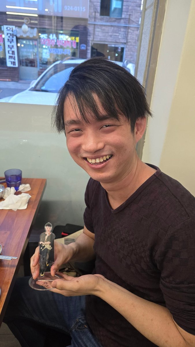 Immortal方々は実力とパフォーマンスはもちろん、一般プレイヤーがゲームで困難を感じる時に悩みを解決してくれる望ましいプロプレイヤーだと考えております 。
私もGBVSRで困難を感じた時にRQさんに指導を受けて成長することができました。
韓国にお越しいただき、ありがとうございます
<a href="/nanaskRQ/">immortal｜RQ</a>