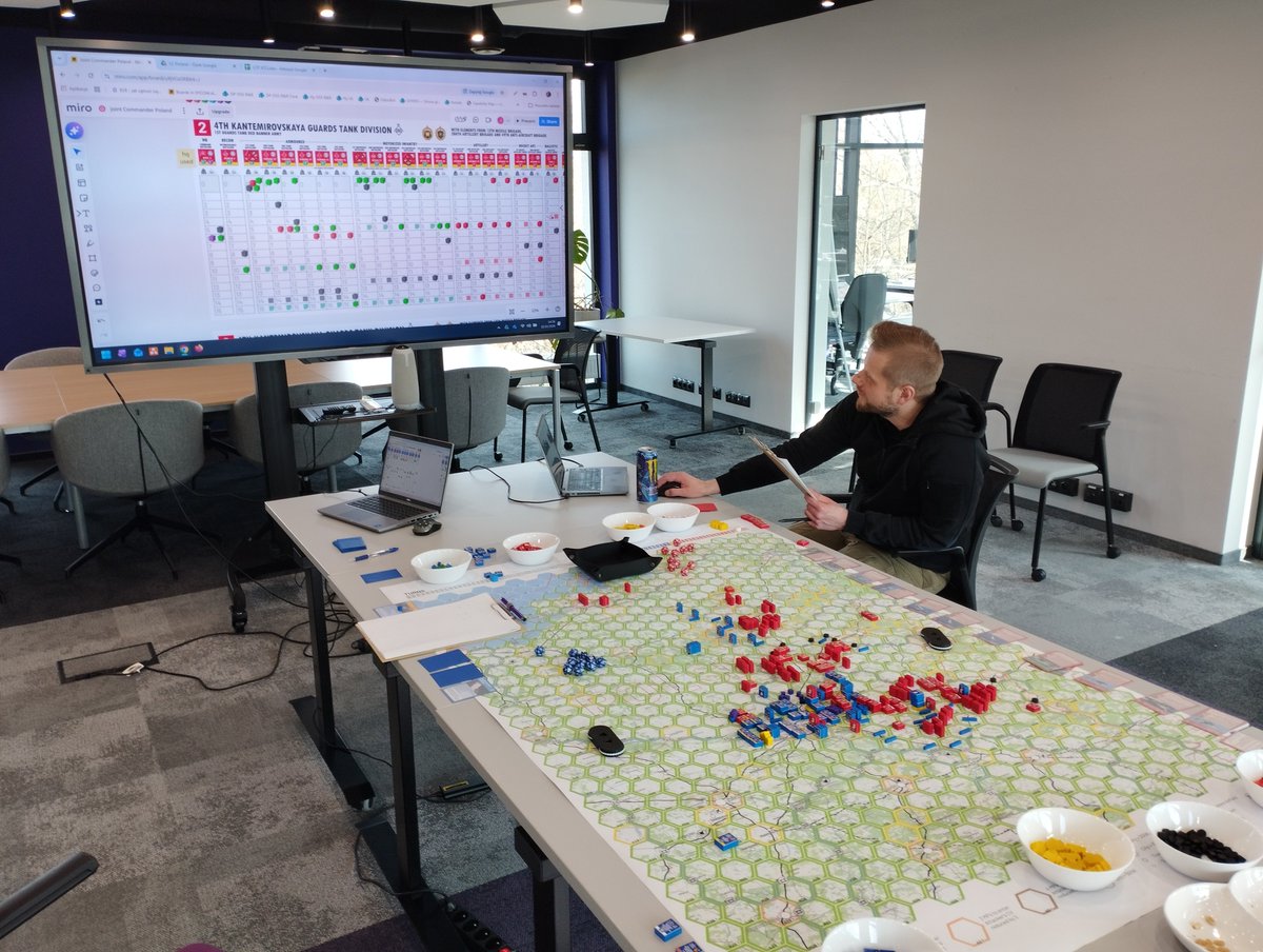 Piotr Bambot tweet media